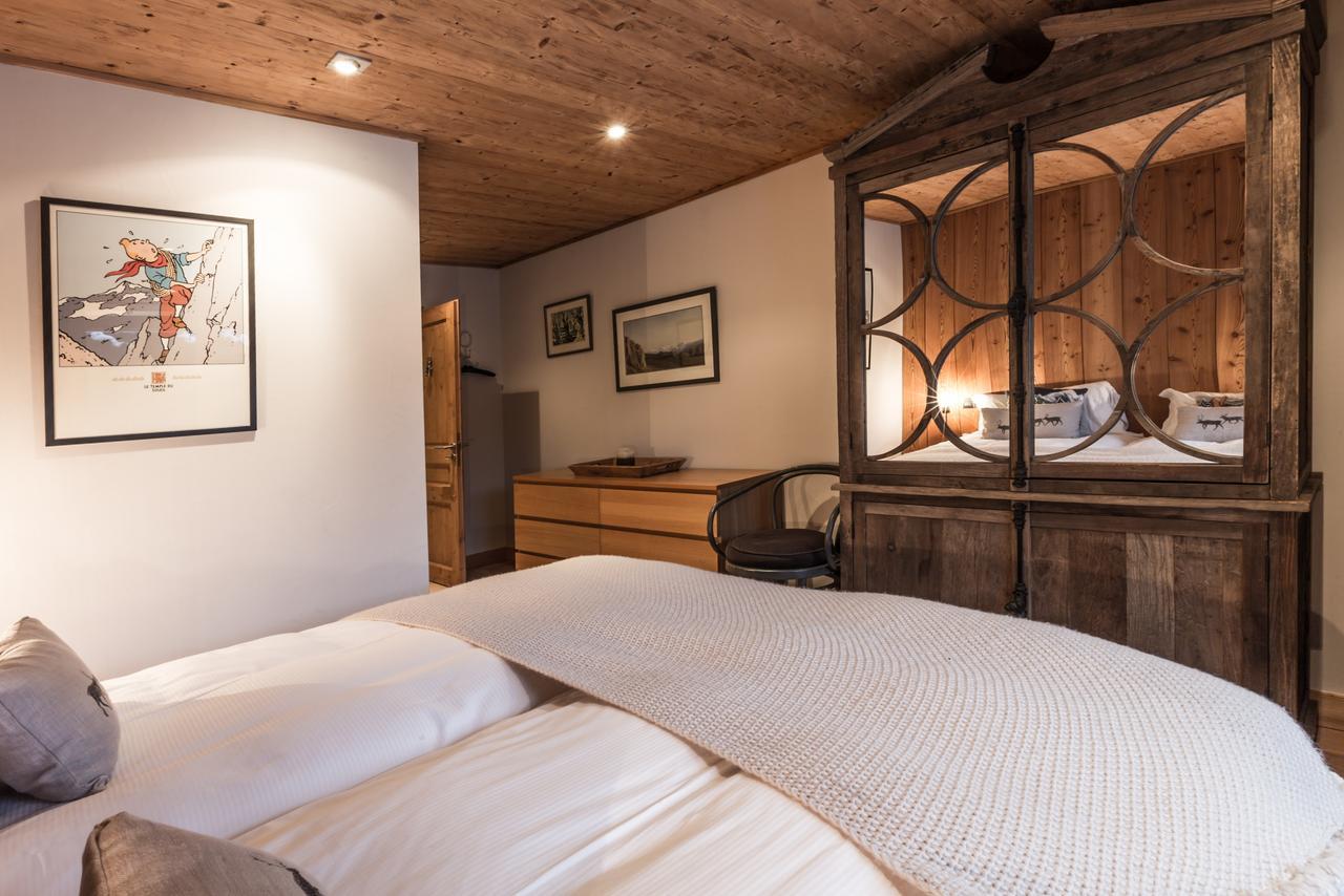 Apartment Au Bon Coin - Luxury Chamonix Hidden Haven, Mont Blanc View, Hot Tub And Garden Buitenkant foto