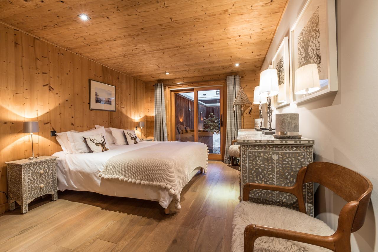 Apartment Au Bon Coin - Luxury Chamonix Hidden Haven, Mont Blanc View, Hot Tub And Garden Buitenkant foto