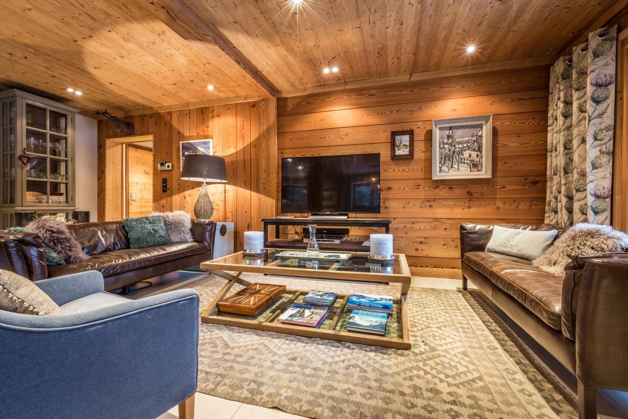 Apartment Au Bon Coin - Luxury Chamonix Hidden Haven, Mont Blanc View, Hot Tub And Garden Buitenkant foto