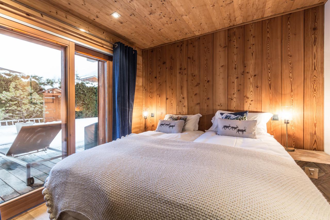 Apartment Au Bon Coin - Luxury Chamonix Hidden Haven, Mont Blanc View, Hot Tub And Garden Buitenkant foto